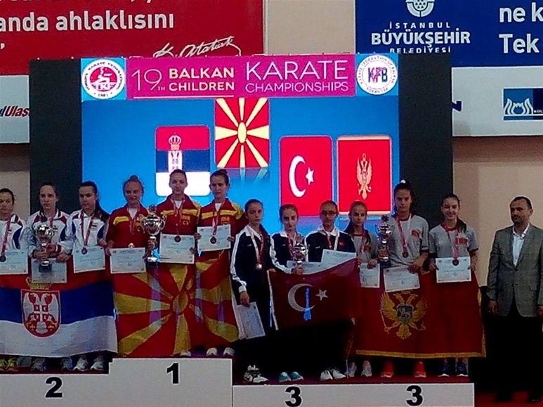 Balkan Karate Şampiyonası'ndan 4 Madalya...